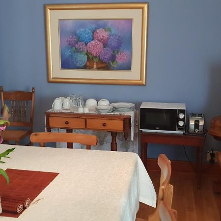 Smuts Ave. Guest Rooms เฮอร์มานุส ภายนอก รูปภาพ