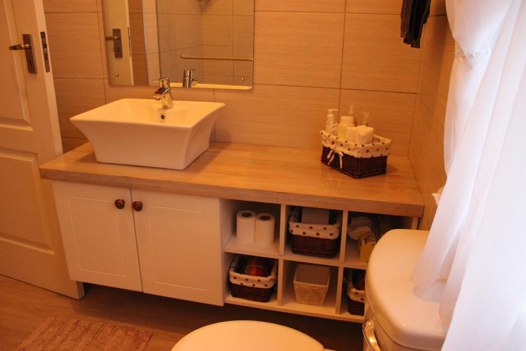 Smuts Ave. Guest Rooms เฮอร์มานุส ภายนอก รูปภาพ